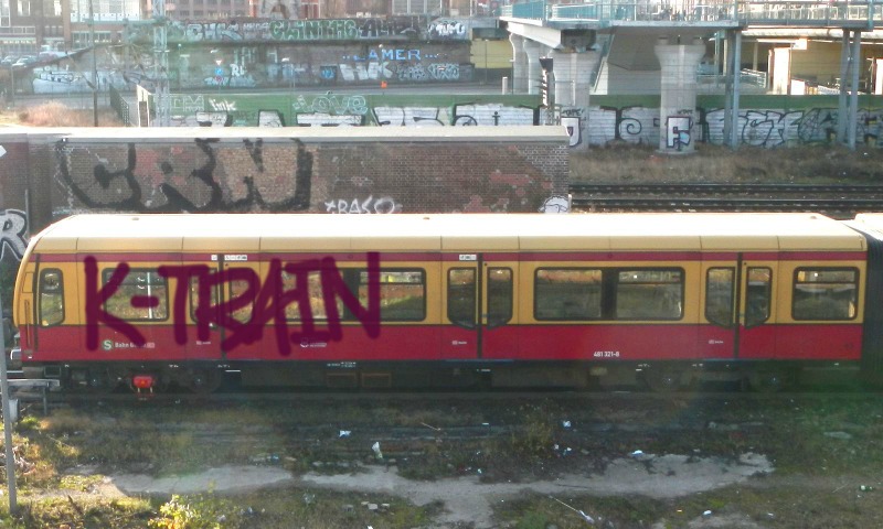 Bombing 1380695291025