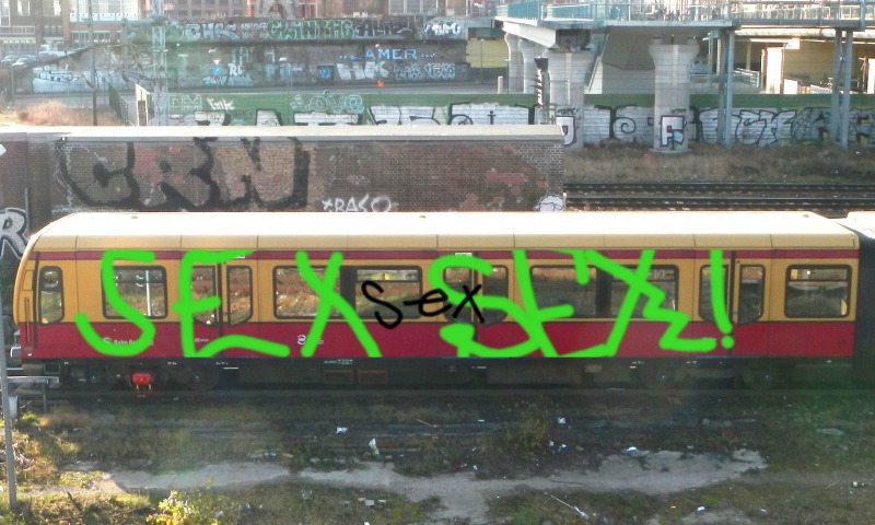 Bombing 1381341401172