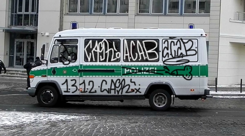 Bombing 1389877685595