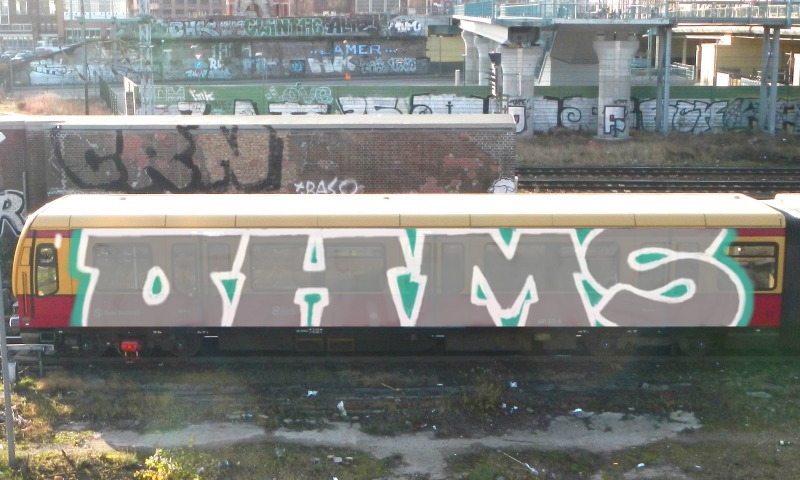 Bombing 1390648123775