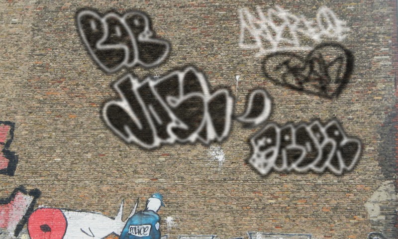 Bombing 1393789406248