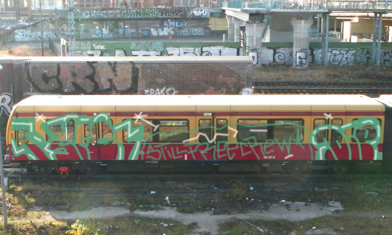 Bombing 1394469762109