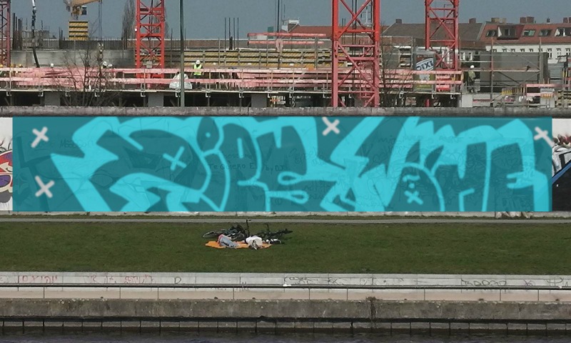 Bombing 1394639555656