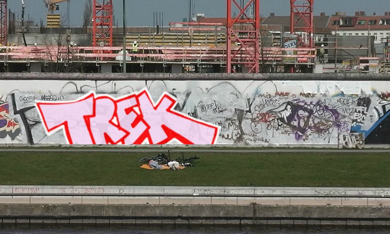 Bombing 1395269436457