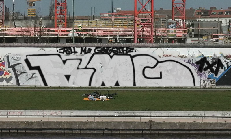 Bombing 1395349985580