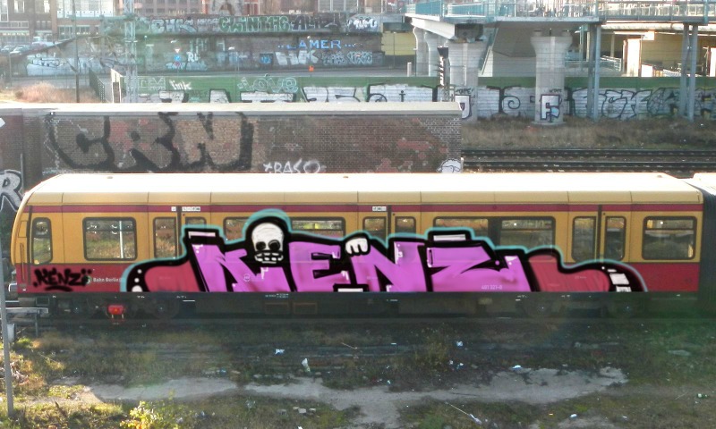 Bombing 1396133899011