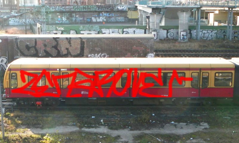 Bombing 1396137509802