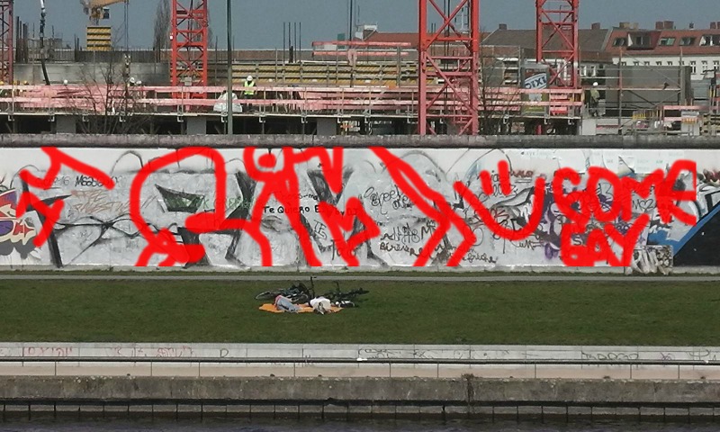 Bombing 1396466530086