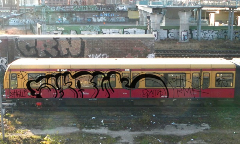 Bombing 1396467062153