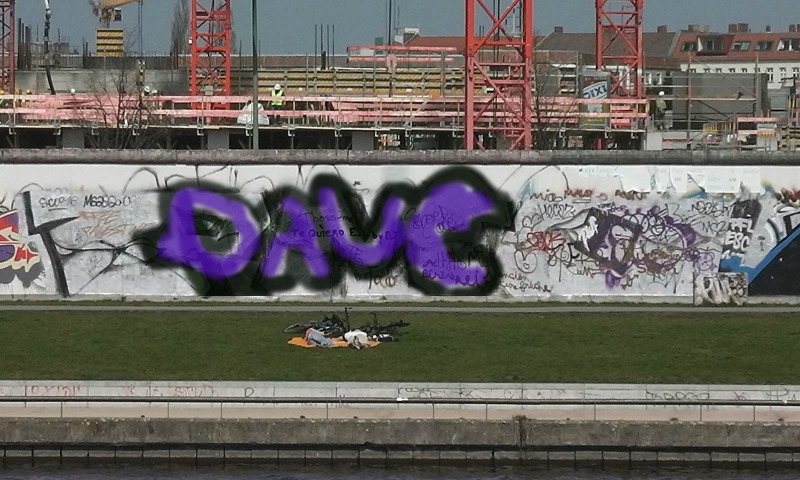 Bombing 1398418612650